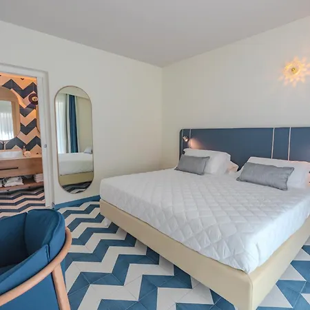 Hotel Tuscany Alle Dune 4*